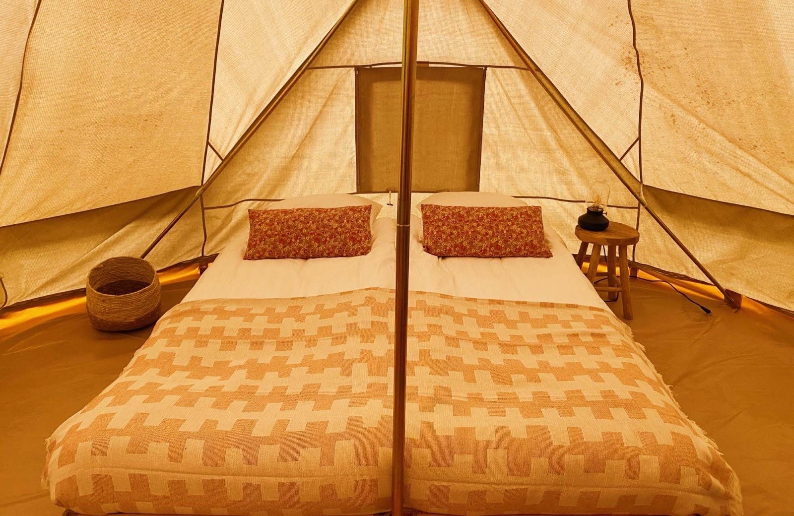 Buitengoed de boomgaard kamperen belltenten 12