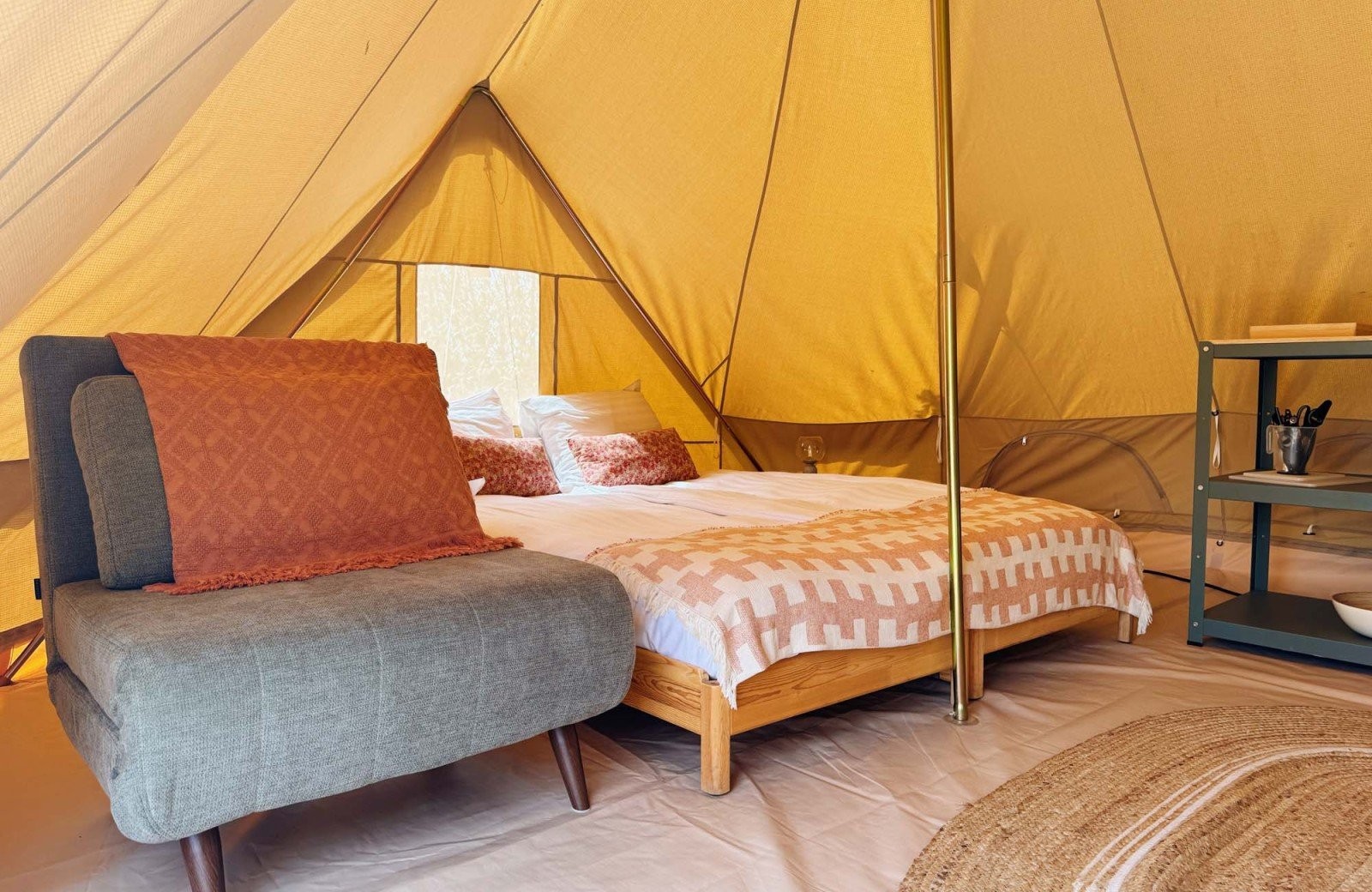Buitengoed de boomgaard kamperen belltenten 30
